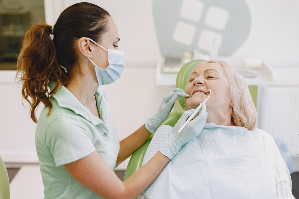 The importance of oral health care in the elderly | Future Dental Cairns